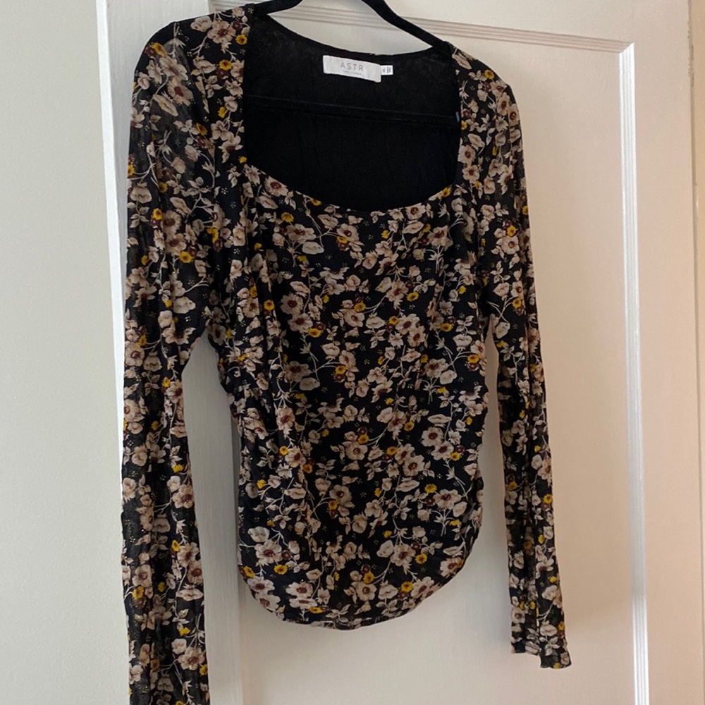 ASTR the label floral mesh top